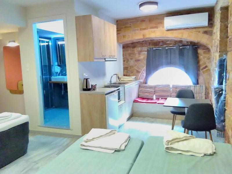Chios City Inn Exteriör bild